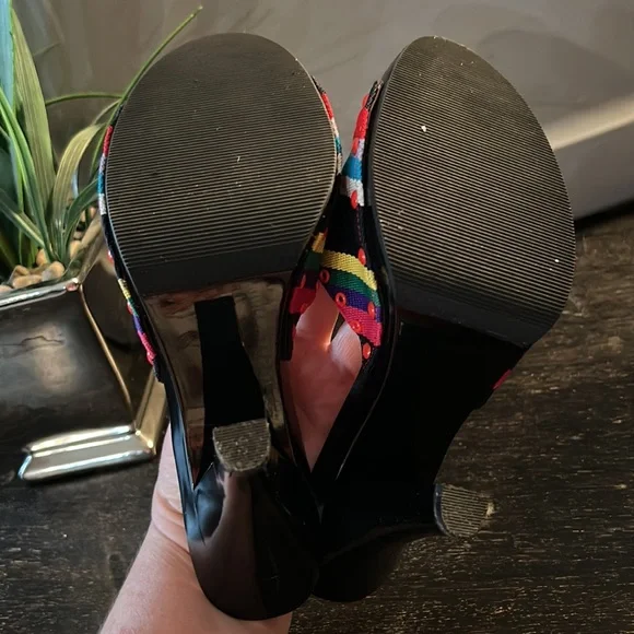 Carlos Santana heels - Picture 8 of 9